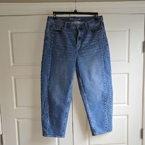 Old Navy High RISE Barrel Jeans